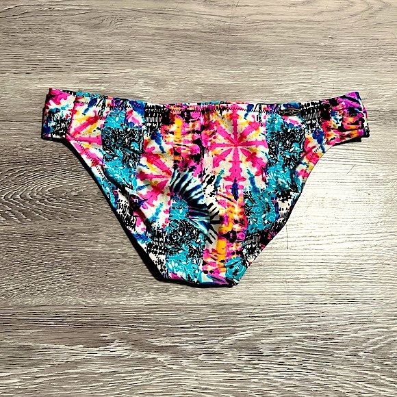 JESSICA SIMPSON โข Graffiti Bikini - Racerback Top + Full Bottom โข Size Small - Picture 13 of 16